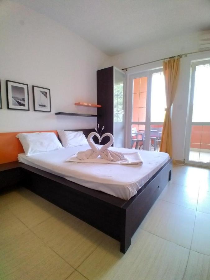 Alessandra Apartments Sveti Stefan Exterior photo